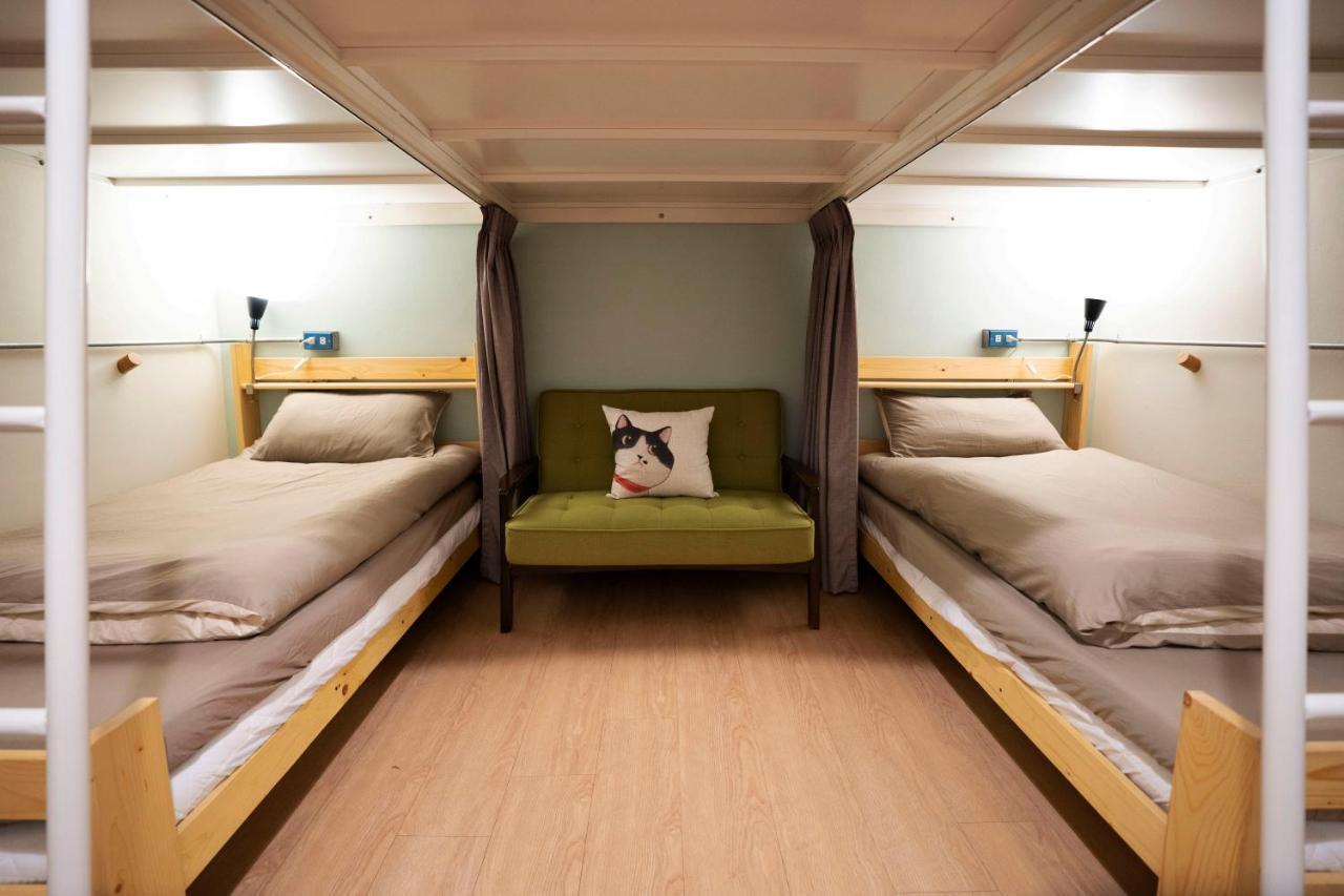 Lento Hostel Тайнань Экстерьер фото
