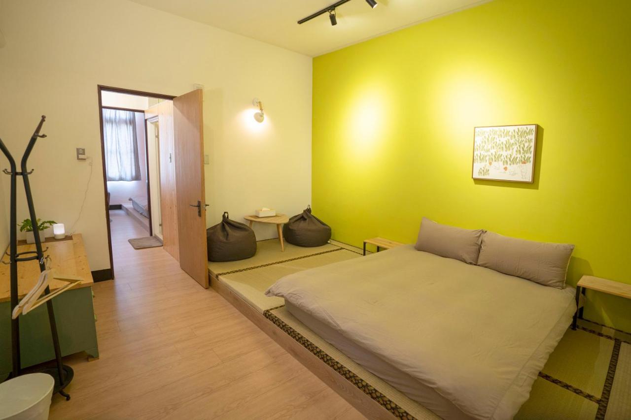 Lento Hostel Тайнань Экстерьер фото