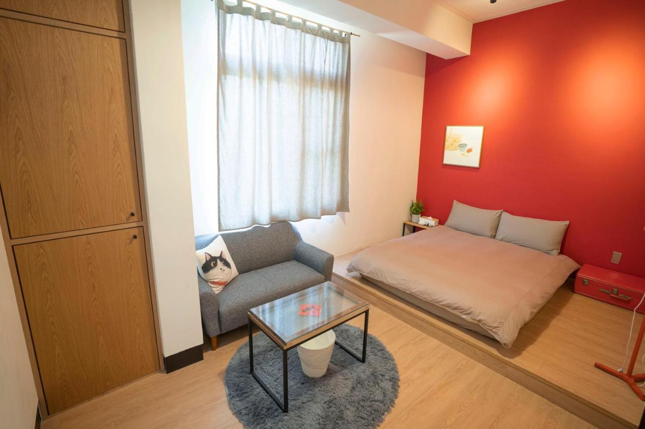 Lento Hostel Тайнань Экстерьер фото