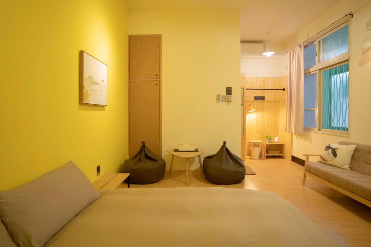 Lento Hostel Тайнань Экстерьер фото