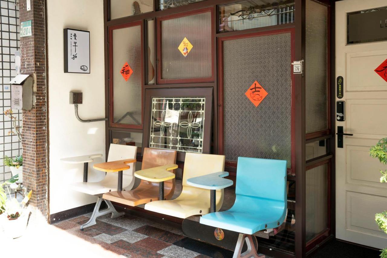 Lento Hostel Тайнань Экстерьер фото